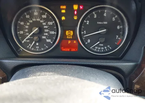 2010 BMW 328I xDrive z USA, uszkodzony, nr VIN WBAPK5C53AA649474